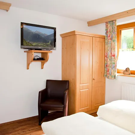 Larchergut Apartment Mayrhofen