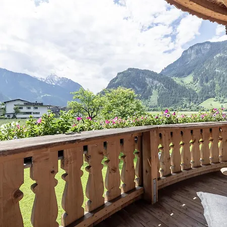 Larchergut Apartman *