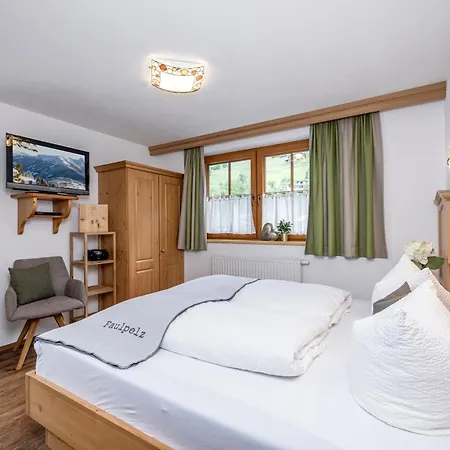 Larchergut Apartman *