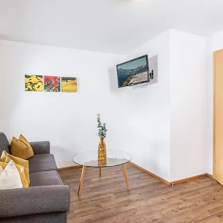 Larchergut Apartman *